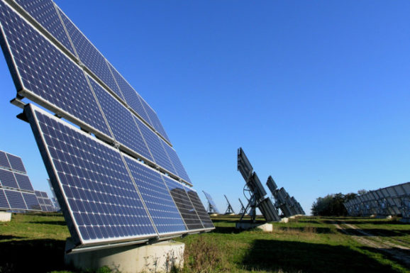 How Far Can You Run Solar Panel Wires Effectively?