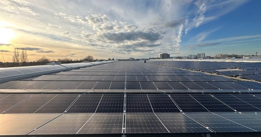 How Many Acres of Solar Panels to Power the US?
